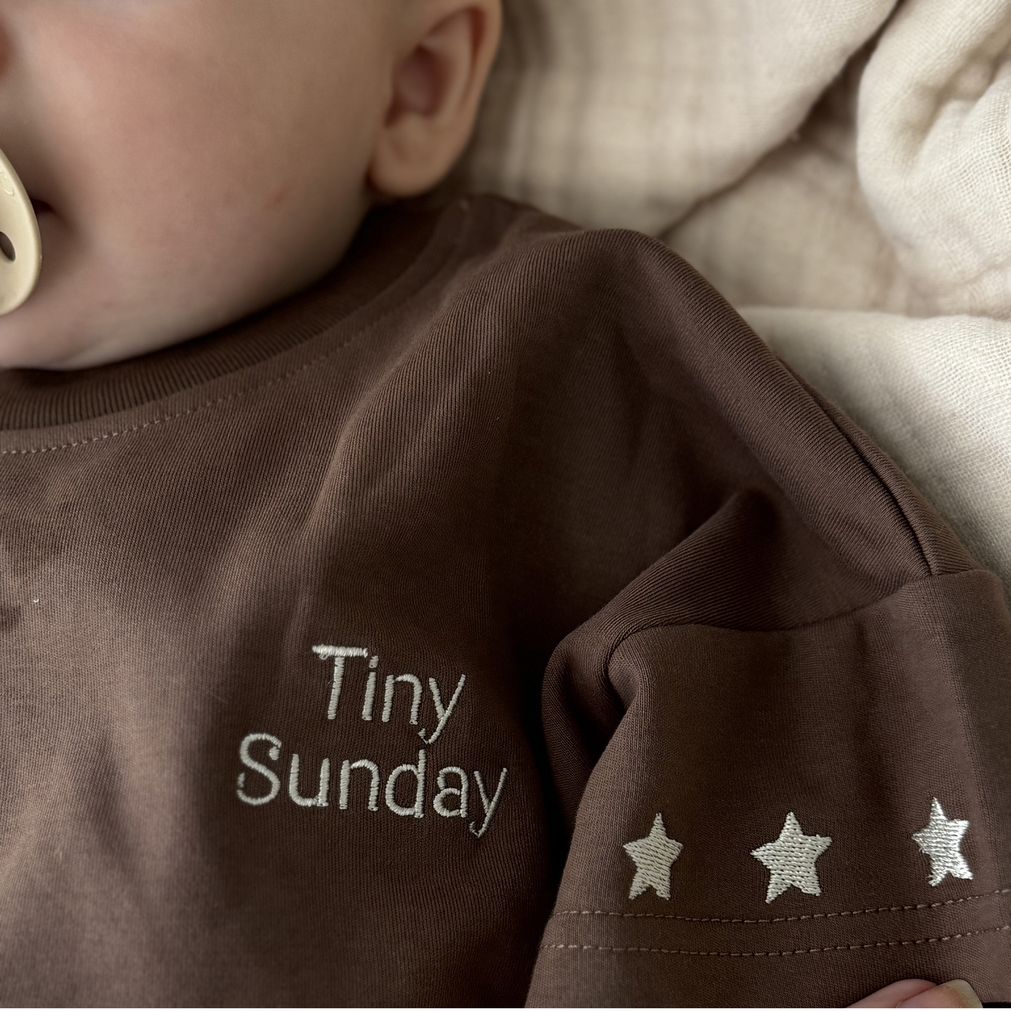 Tiny Star Set - Choccy Brown