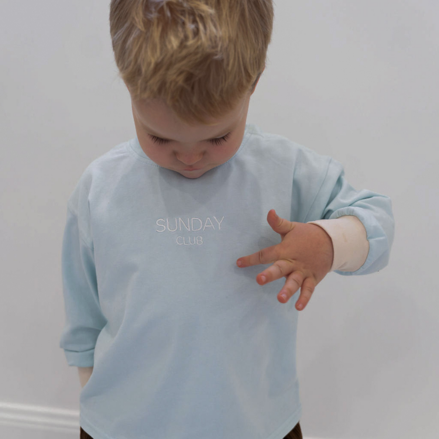 Sunday Long Sleeve Essential Tee