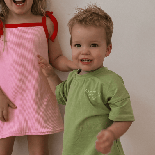 Sunday Summer Essential Tee - Green